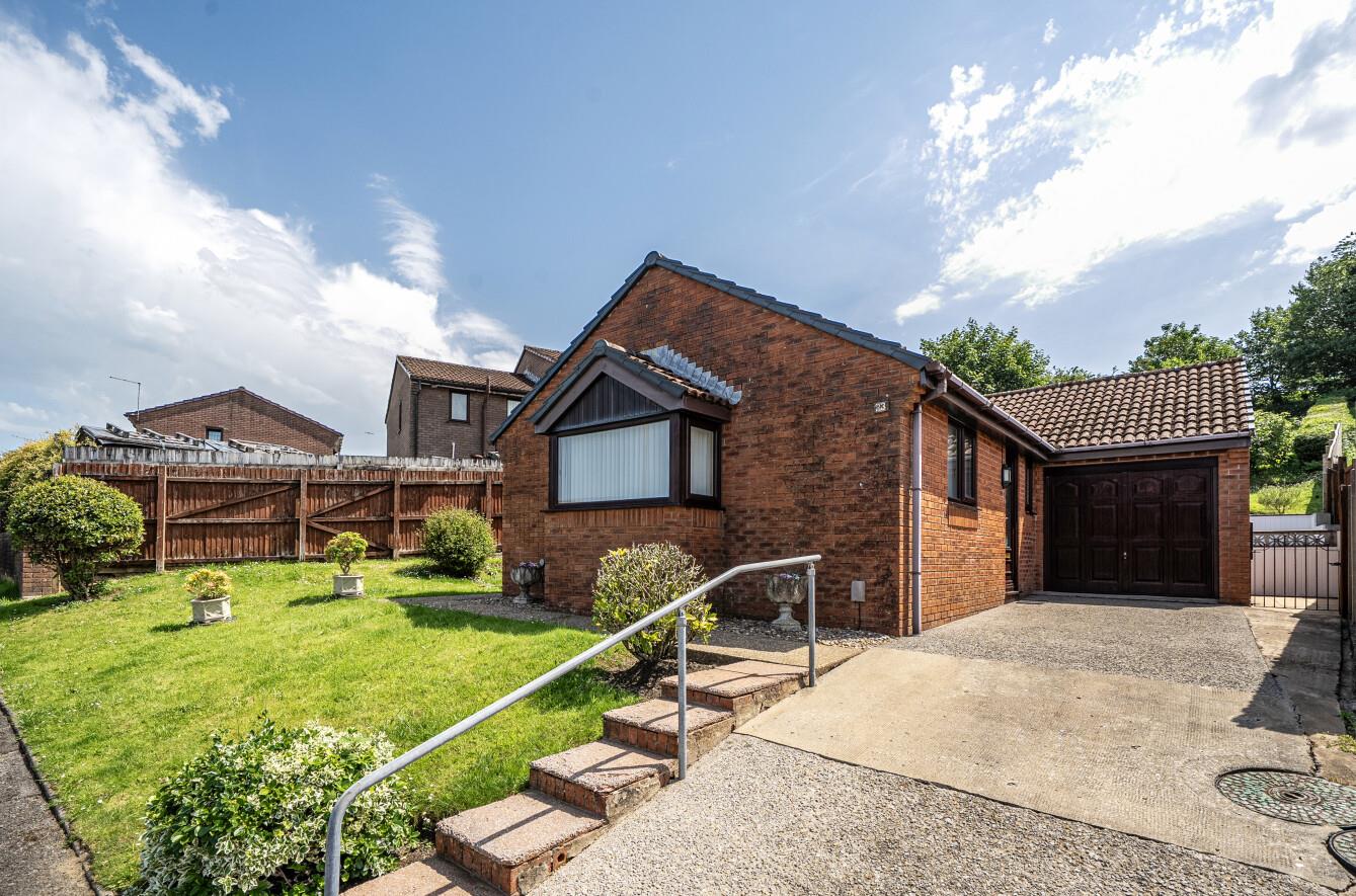 St Peters Avenue, Fforestfach, Swansea, SA5 5BX